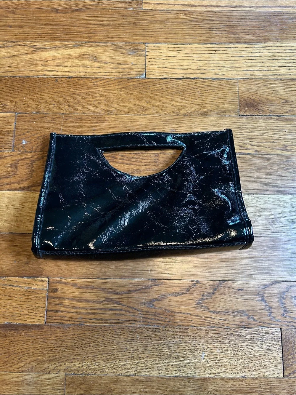 Y2K Black Patent Cutout Handle Women’s Clutch